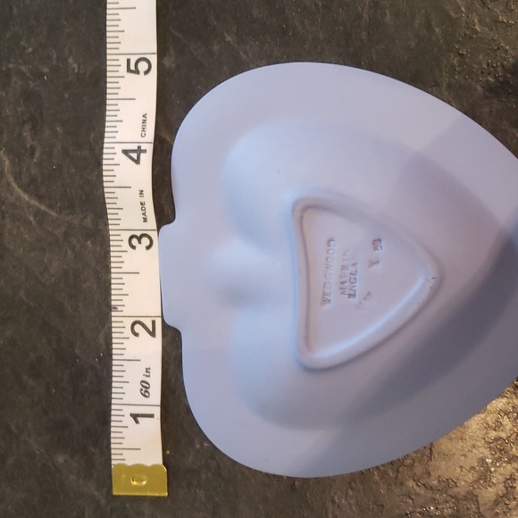 Adorable Wedgewood jasperwear dish - Picture 5 of 6